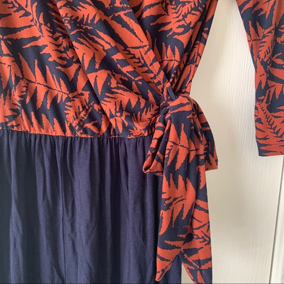 Gilli navy wrap jumpsuit L - Picture 4 of 7